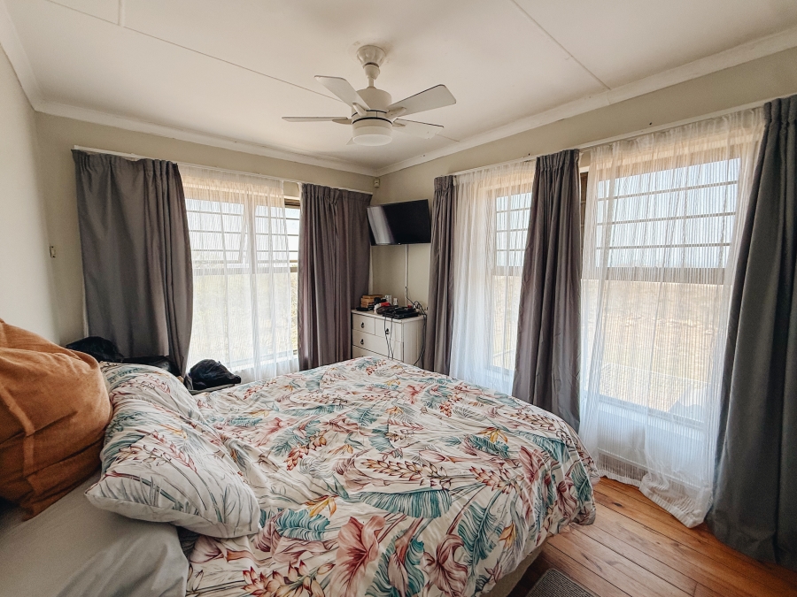 4 Bedroom Property for Sale in Aalwyndal Western Cape